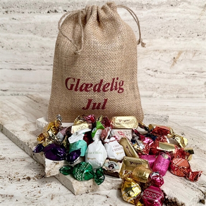 Julesæk med "Glædelig Jul" tekst og 300 gram luksus chokoladeblanding